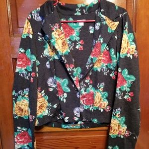 Cropped Black floral blazer